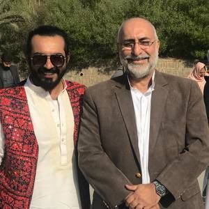 Meet your Posher, Janealam